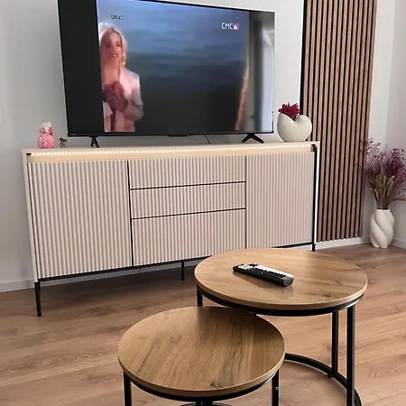 Lina Apartament *