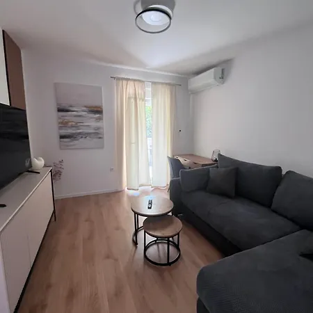 Apartament Lina